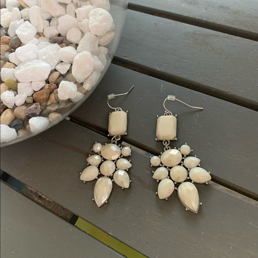 Attitude’s Earring’s  “NWT”